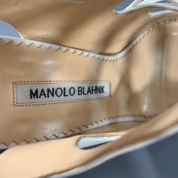 MANOLO BLAHNIK Size 6.5 White Leather Laced Pumps - Picture 7 of 7